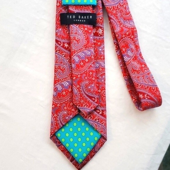 TED BAKER LONDON RED PURPLE PAISLEY SILK TIE 3.25" - Picture 4 of 7